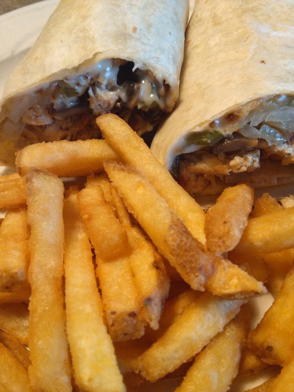 Savvis pizza restaurant | restaurant | 1555 Main St, East Hartford, CT 06108, USA | 8602893353 OR +1 860-289-3353