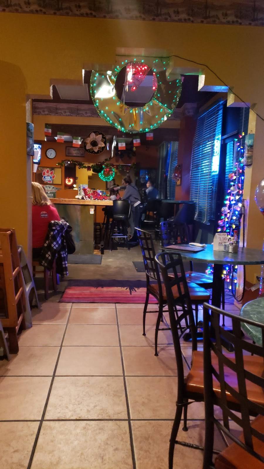 Villa Mexican Food | restaurant | 2840 W Ina Rd, Tucson, AZ 85741, USA | 5205440015 OR +1 520-544-0015