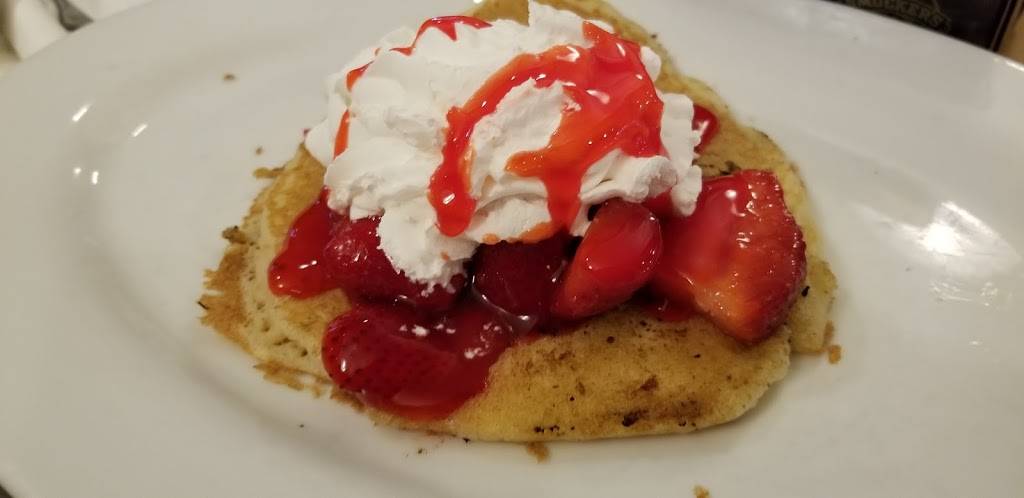 Kings Family Restaurants | bakery | 1451 Old Brodhead Rd, Monaca, PA 15061, USA | 7247747760 OR +1 724-774-7760