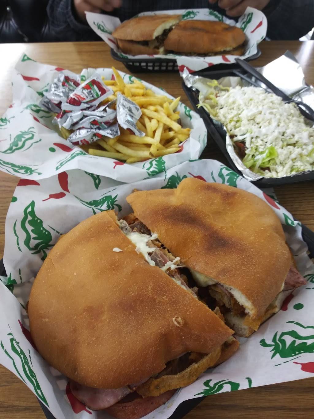 Taqueria El Atoron | restaurant | 1821 Crestridge Dr, Mesquite, TX 75149, USA | 9722882537 OR +1 972-288-2537