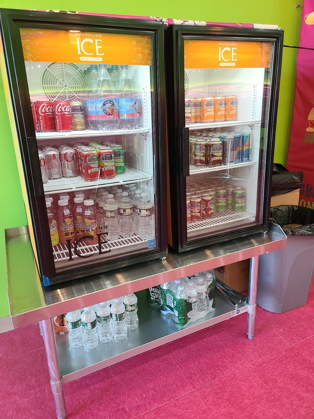 Planet Tubes | restaurant | 2945 Hempstead Turnpike, Levittown, NY 11756, USA | 5164709500 OR +1 516-470-9500