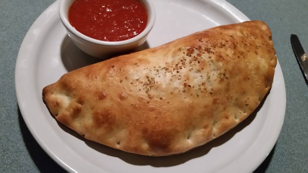 Mama Mia Pizza & Italian Restaurant | restaurant | 1700 Raleigh Rd Pkwy W #132, Wilson, NC 27896, USA | 2522061200 OR +1 252-206-1200