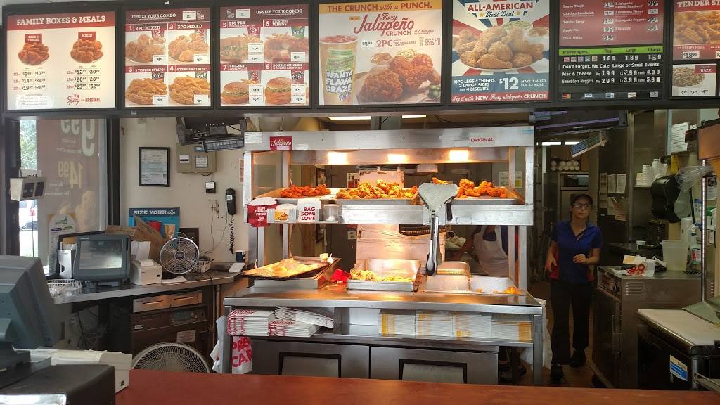 Churchs Chicken | restaurant | 7502 W Waters Ave, Tampa, FL 33615, USA | 8138887200 OR +1 813-888-7200