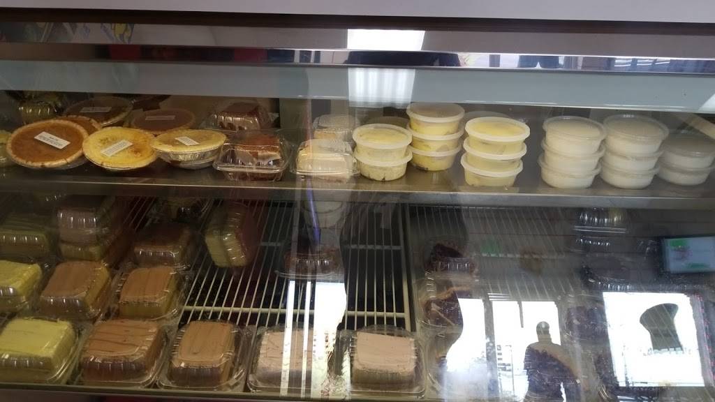 Momos Fish And Chicken Subs | restaurant | 7416 Windsor Mill Rd, Windsor Mill, MD 21244, USA | 4434057711 OR +1 443-405-7711