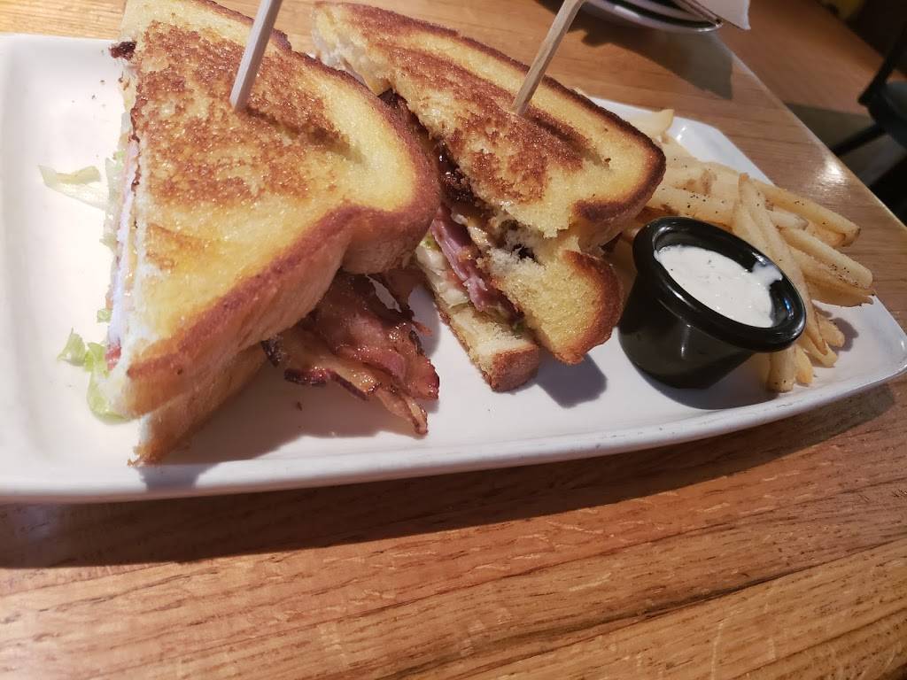 Applebees Grill + Bar | restaurant | 3254 Inner Perimeter Rd, Valdosta, GA 31605, USA | 2292570003 OR +1 229-257-0003