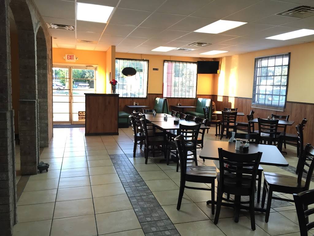 Camelia | restaurant | 916 Edgebrook Dr, Houston, TX 77034, USA | 8326494439 OR +1 832-649-4439