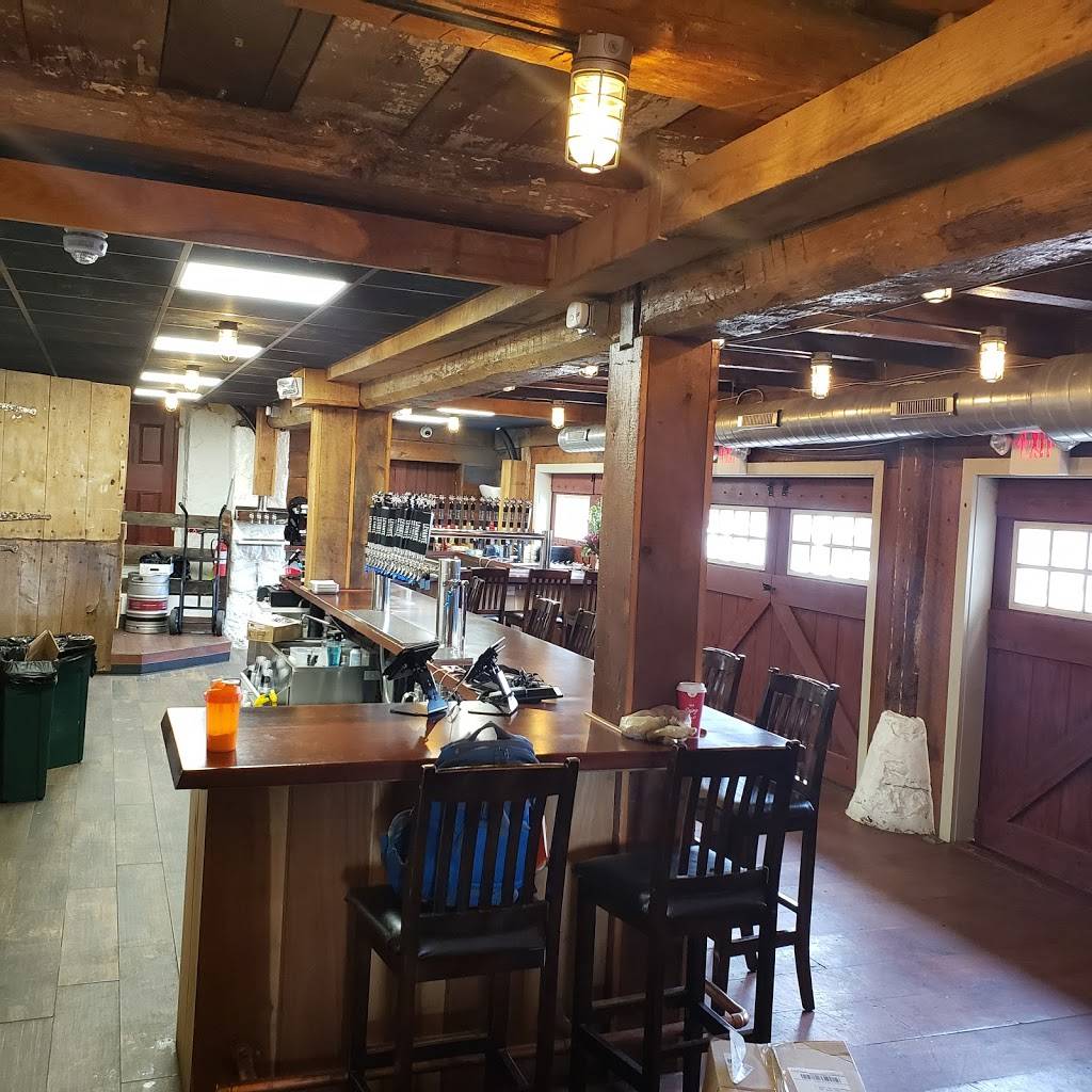 Levante Stables | restaurant | 160 Park Rd, Chester Springs, PA 19425, USA | 4843594720 OR +1 484-359-4720