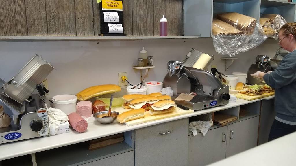 Franklin Giant Grinder Shop | restaurant | 464 Franklin Ave, Hartford, CT 06114, USA | 8602966574 OR +1 860-296-6574