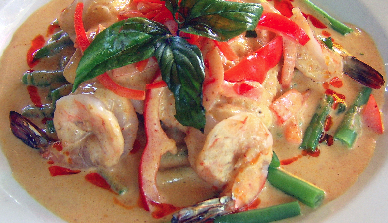 Thai Thani Thai Restaurant | meal takeaway | 11025 International Dr, Orlando, FL 32821, USA | 4072399733 OR +1 407-239-9733