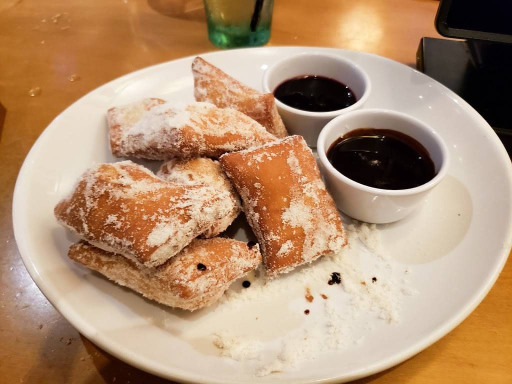 Olive Garden Italian Restaurant | meal takeaway | 158 W Hillcrest Dr, Thousand Oaks, CA 91360, USA | 8057771744 OR +1 805-777-1744