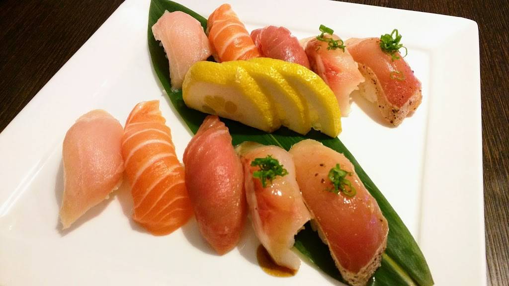 Sushi Day | restaurant | 1745 W Redondo Beach Blvd #118, Gardena, CA 90247, USA | 3103234077 OR +1 310-323-4077