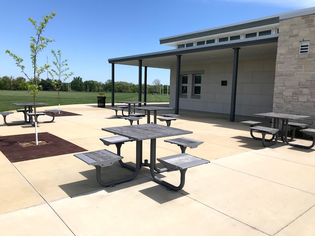 Central Fields Concession Stand (Seasonal) | restaurant | St. Louis, MO 63110, USA | 3142895300 OR +1 314-289-5300