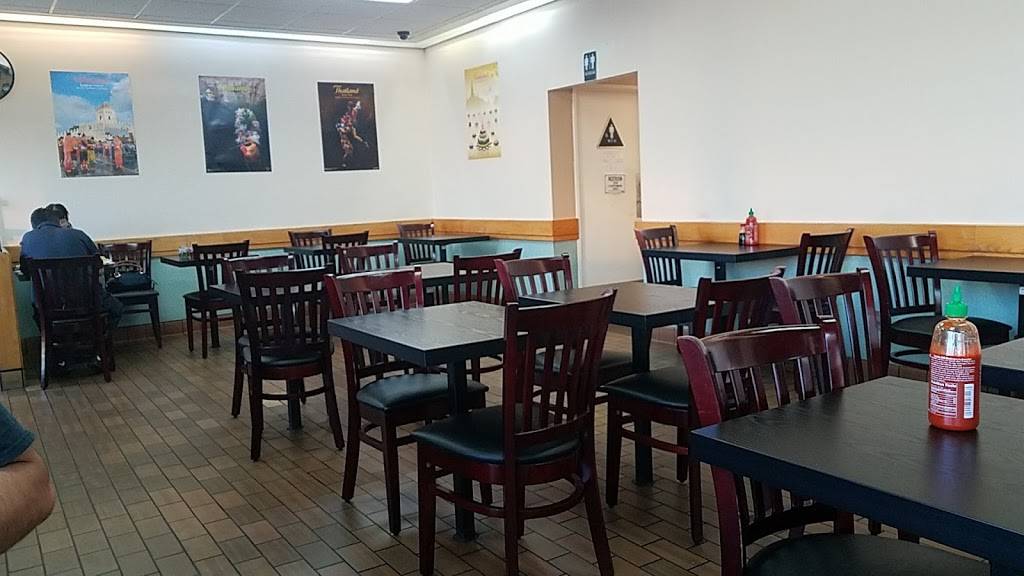 Chili & Lemon Thai Cuisine | restaurant | 701 S Atlantic Blvd, East Los Angeles, CA 90022, USA | 3233544639 OR +1 323-354-4639