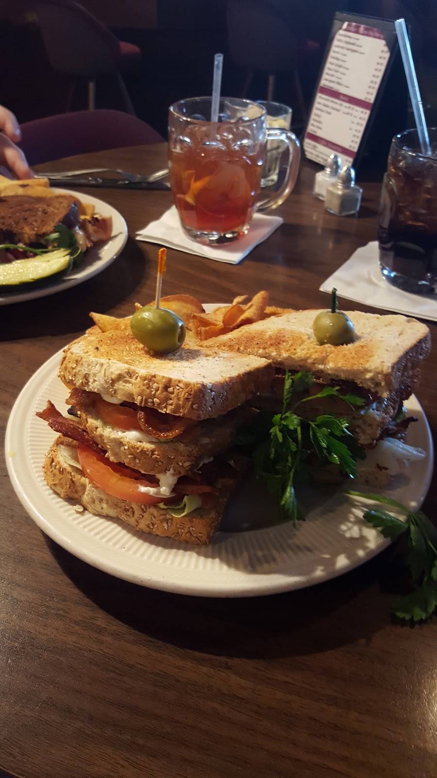 Lime Street Cafe | restaurant | 951 S Durkin Dr, Springfield, IL 62704, USA | 2177931905 OR +1 217-793-1905