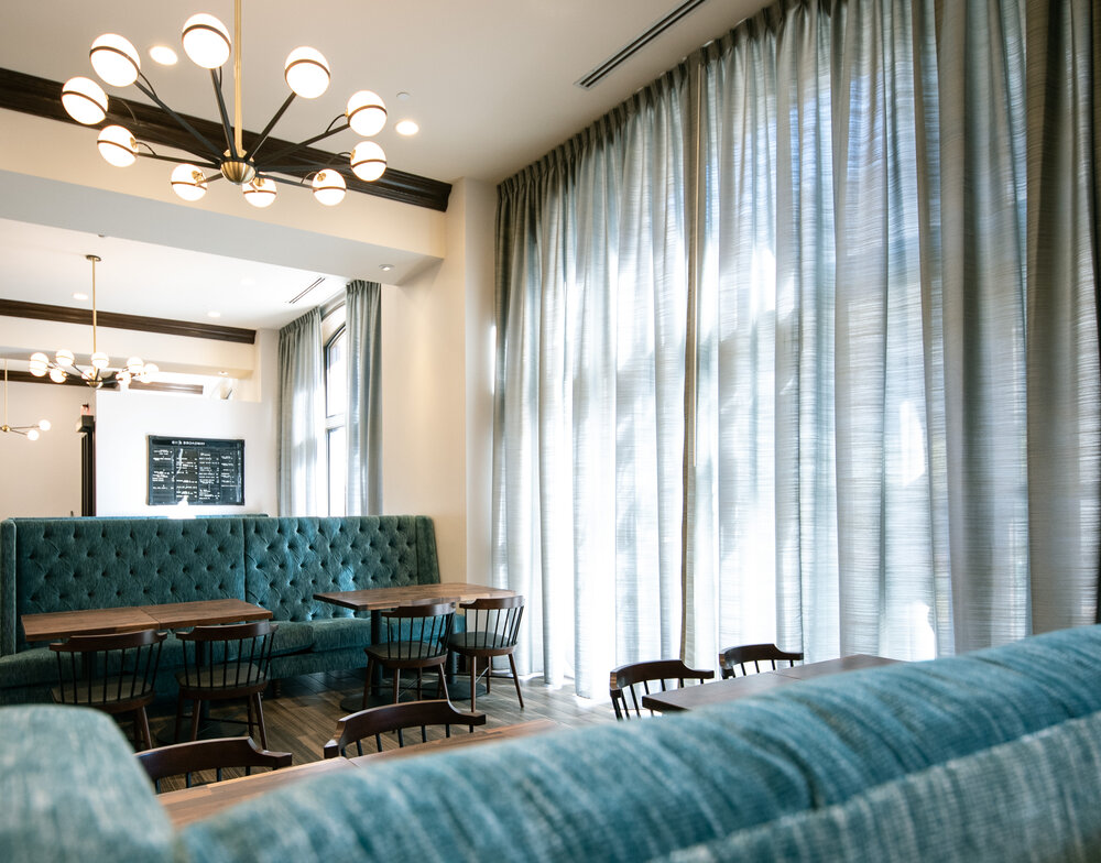 The Social | restaurant | 611 N Broadway, Milwaukee, WI 53202, USA | 4142716611 OR +1 414-271-6611