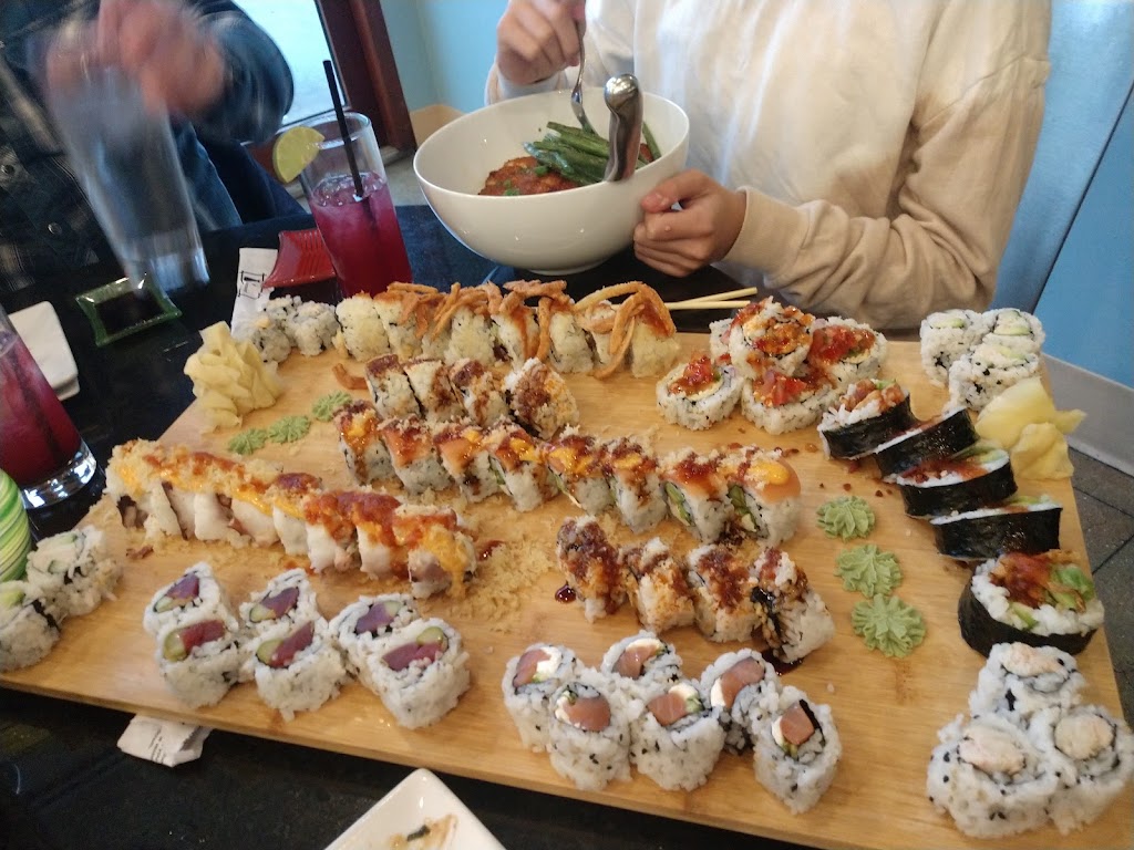 Screaming Tuna Milwaukee | restaurant | 106 W Seeboth St, Milwaukee, WI 53204, USA | 4147631637 OR +1 414-763-1637