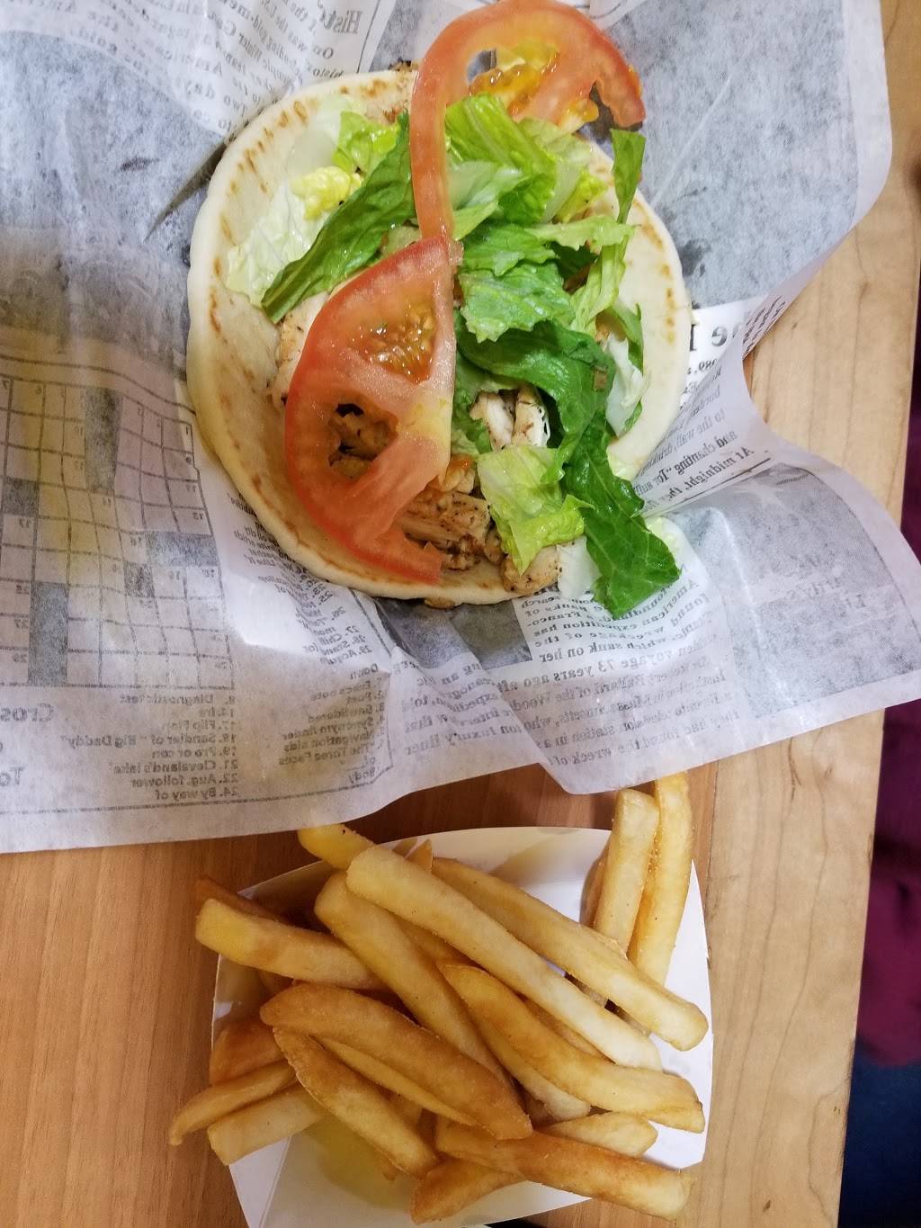 Wise Guys Gyros and Italian Beef | restaurant | 3200 Godfrey Rd, Godfrey, IL 62035, USA | 6183746400 OR +1 618-374-6400