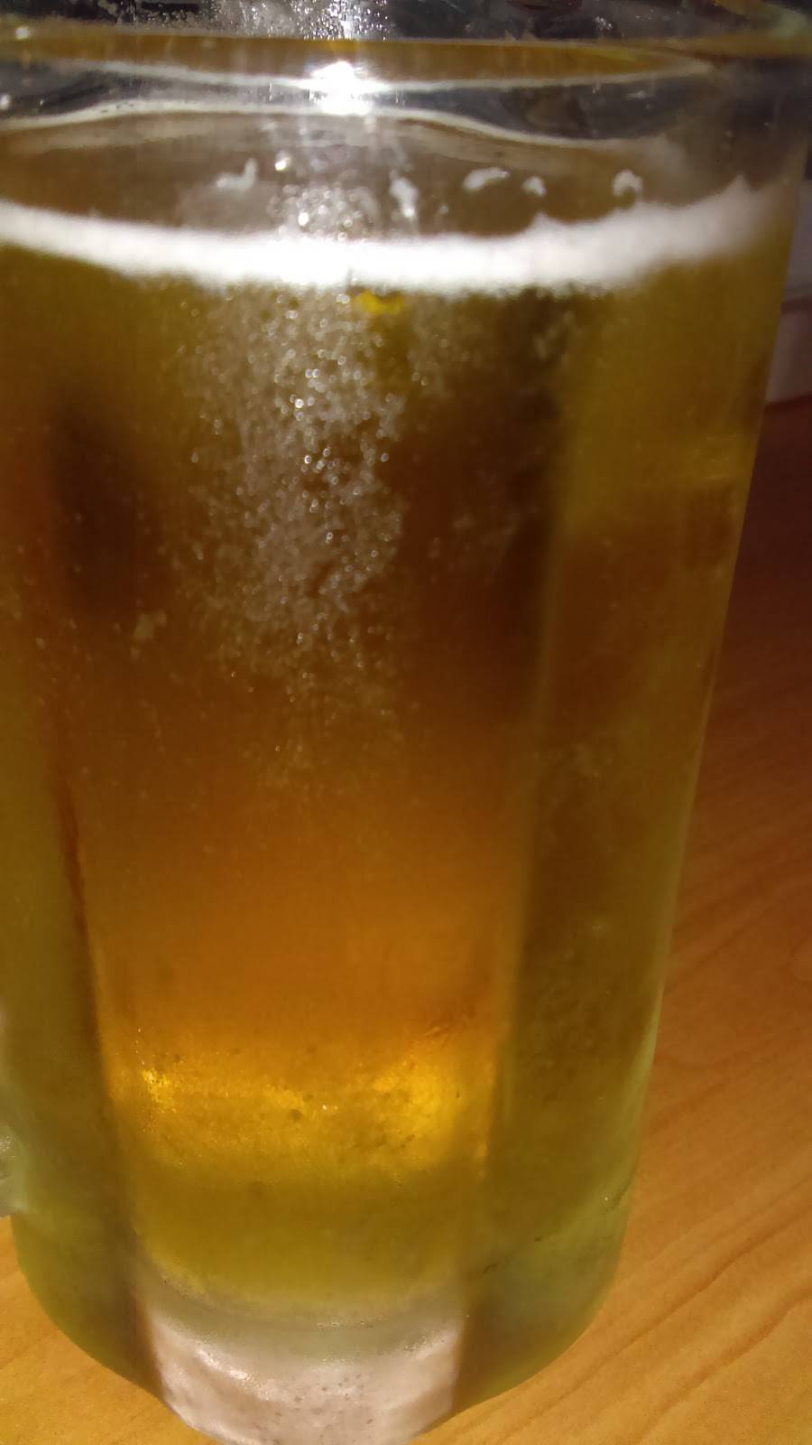 Rockys Pizza Arcade | restaurant | 2858 Niles St, Bakersfield, CA 93306, USA | 6618437909 OR +1 661-843-7909