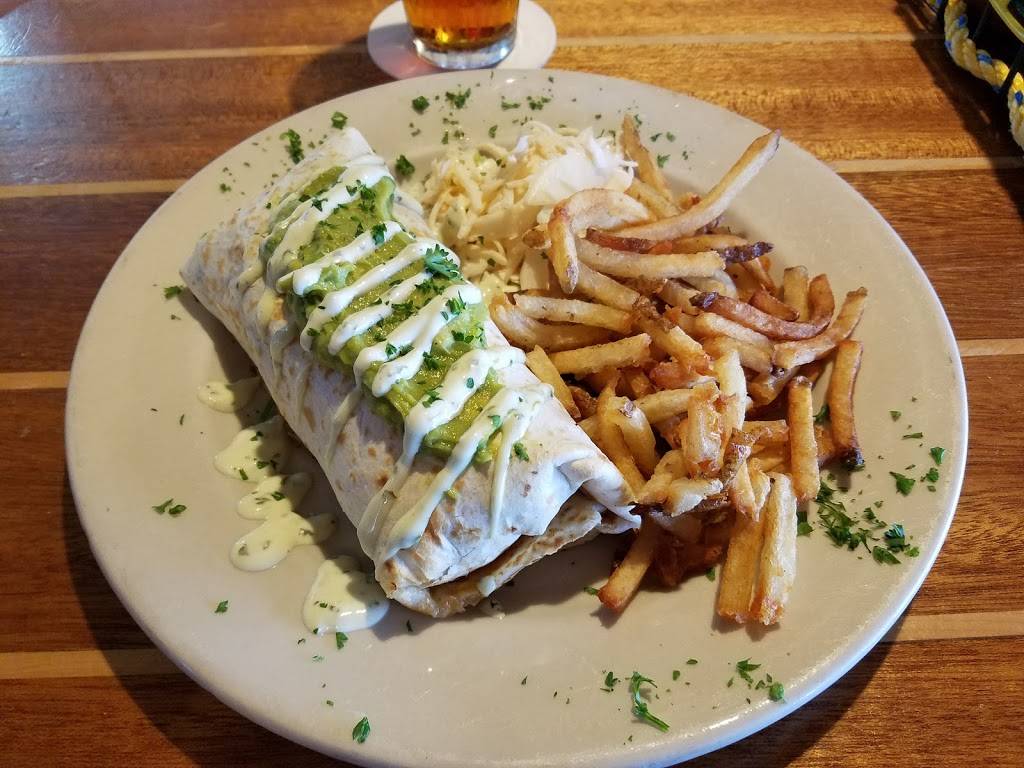 Cape Ann Brewing Co | restaurant | 11 Rogers St, Gloucester, MA 01930, USA | 9782827399 OR +1 978-282-7399