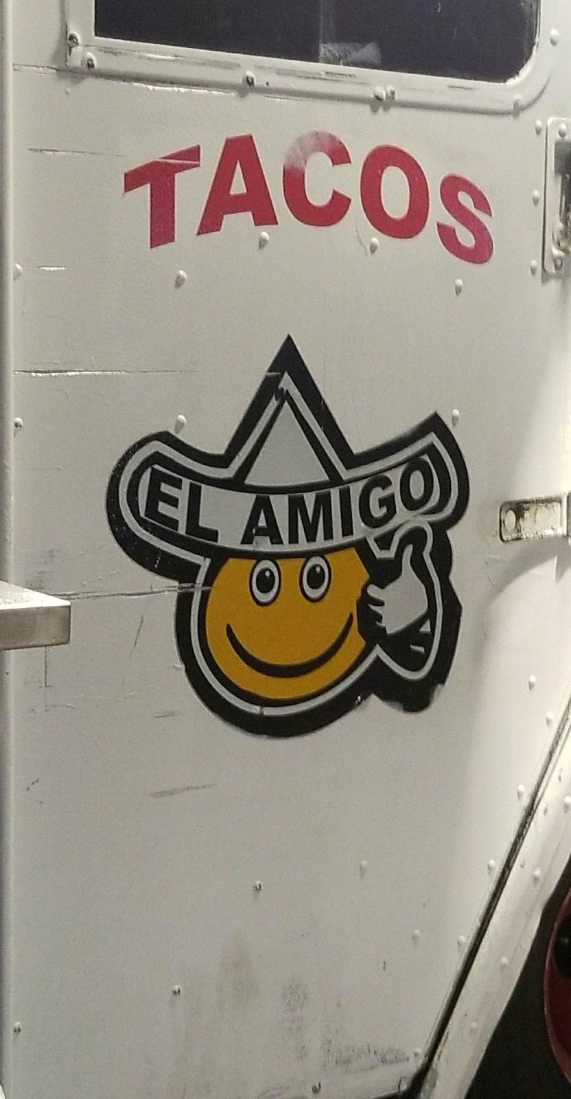 Tacos El Amigo | restaurant | 800 Santa Monica, San Antonio, TX 78201, USA | 2102433546 OR +1 210-243-3546