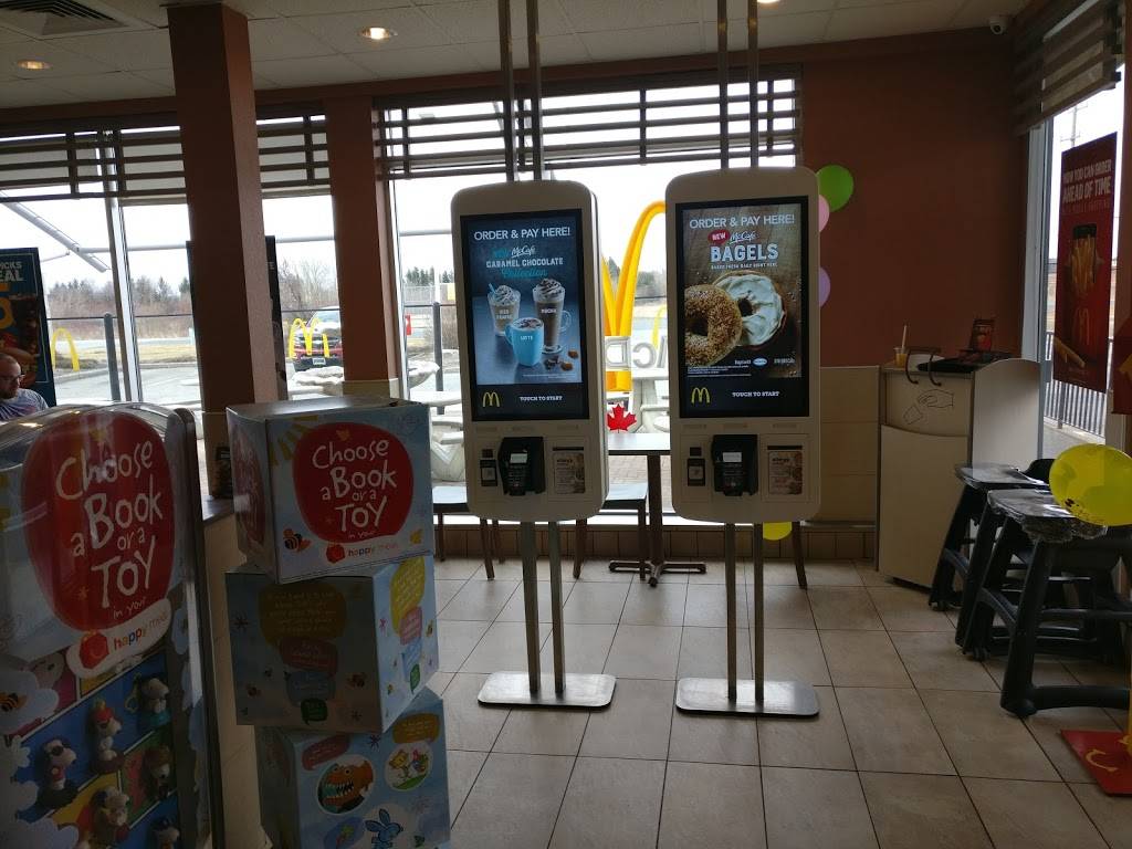 McDonalds | cafe | 870 Tower St S, Fergus, ON N1M 2P6, Canada | 5197875125 OR +1 519-787-5125