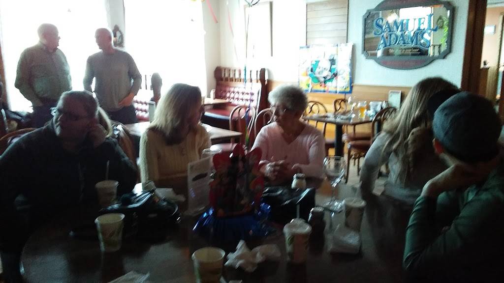 Pizza Pub-Gregorys Restaurant | restaurant | 2391 Boston Rd, Wilbraham, MA 01095, USA | 4135963500 OR +1 413-596-3500