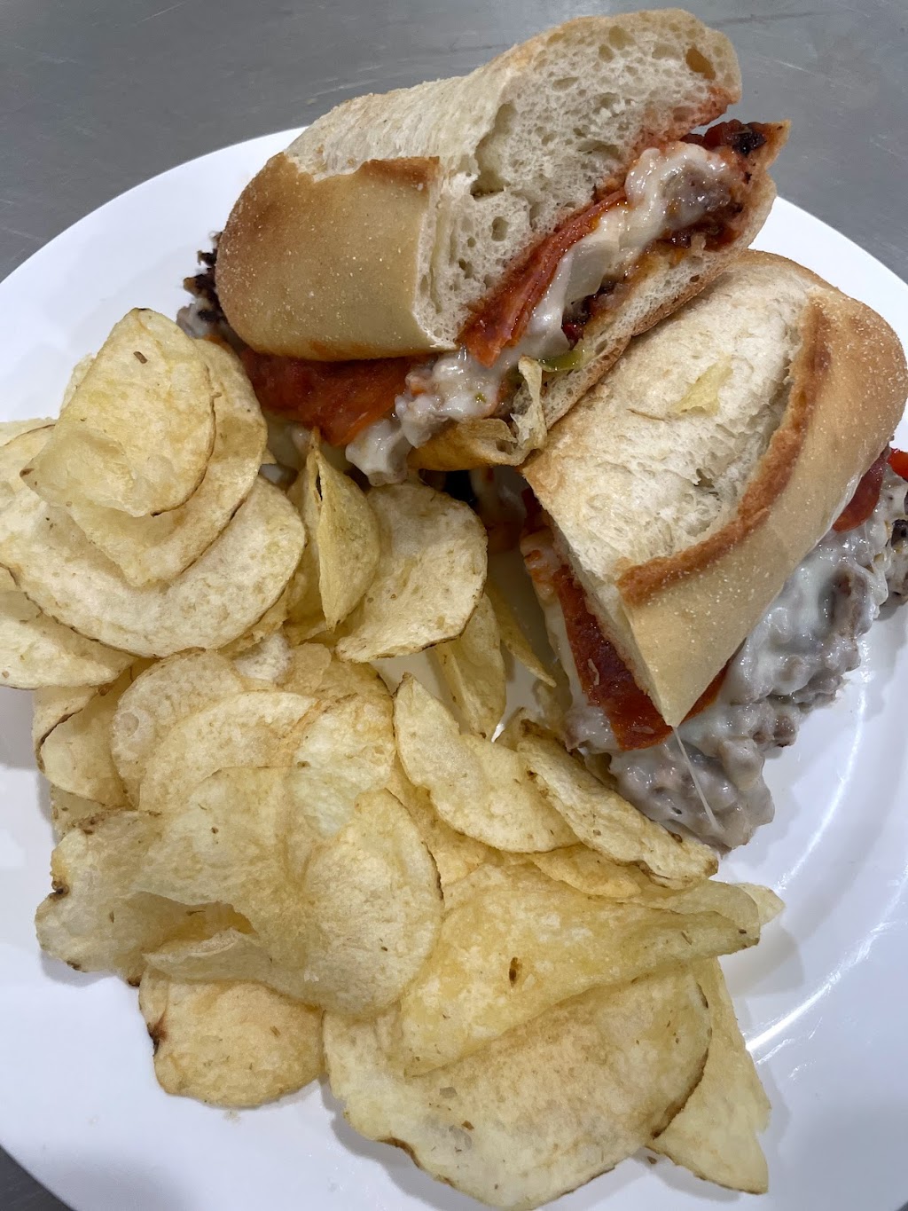 Bungalow Bar | restaurant | 1263 W 1100 S, Ferdinand, IN 47532, USA | 8123670644 OR +1 812-367-0644