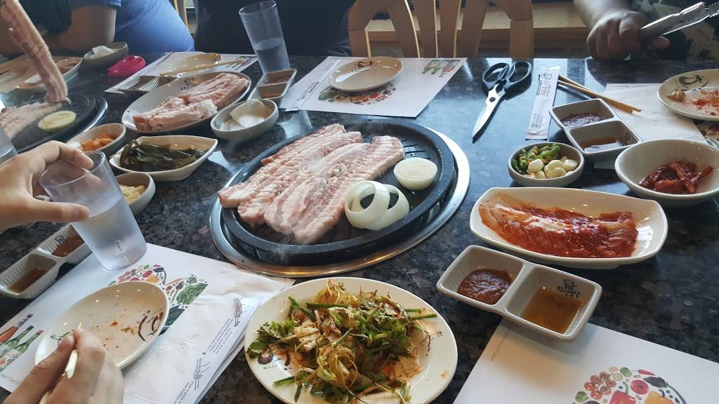 Pro Samgyubsal | restaurant | 3420 Milwaukee Ave, Northbrook, IL 60062, USA | 8477159073 OR +1 847-715-9073