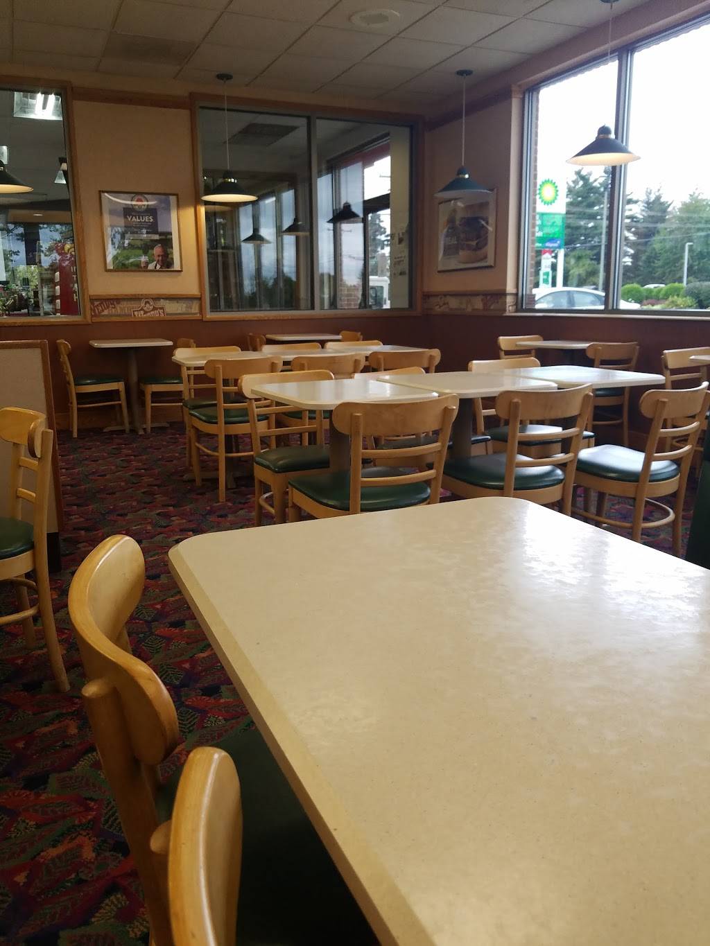 Wendys | restaurant | 2770 Wadhams Rd, Kimball, MI 48074, USA | 8109822647 OR +1 810-982-2647