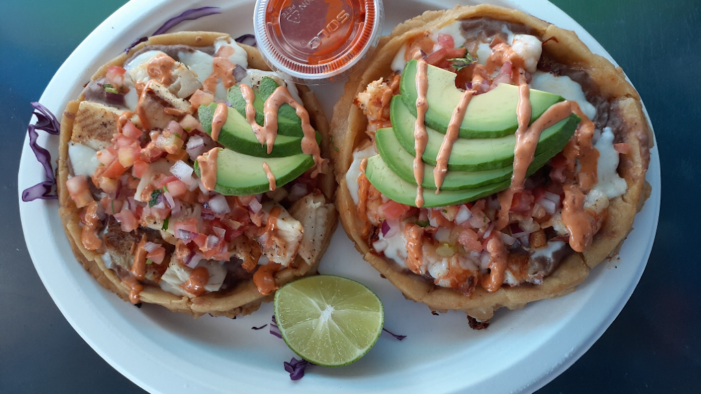 Tacos y Mariscos El Gordo truck | restaurant | 2315 El Camino Real, Redwood City, CA 94063, USA | 6506692469 OR +1 650-669-2469