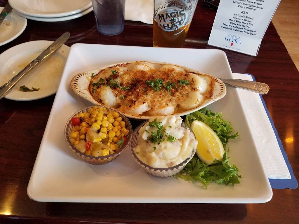 Catch 1251 Seafood & Grill | restaurant | 1251 River Rd, Agawam, MA 01001, USA | 4133917640 OR +1 413-391-7640