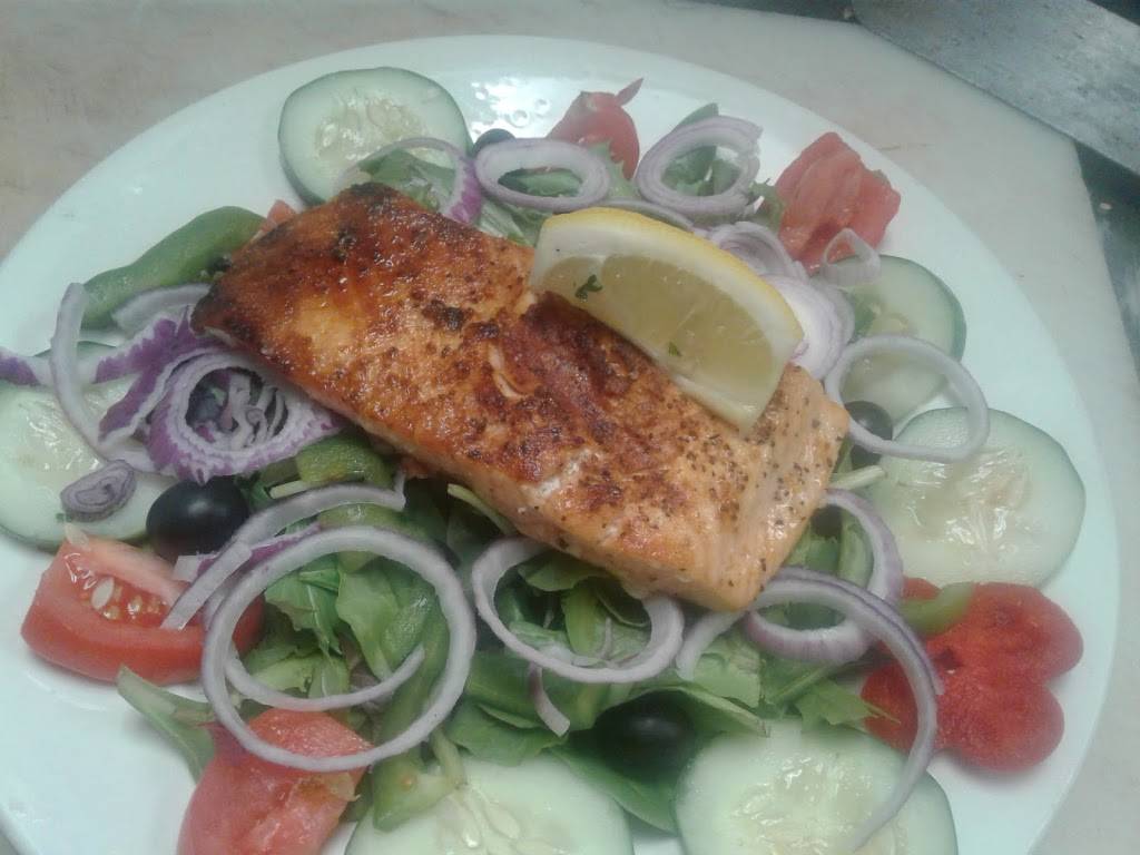 Campinos Portuguese Restaurant | restaurant | 218 Warren Ave, East Providence, RI 02914, USA | 4014386800 OR +1 401-438-6800