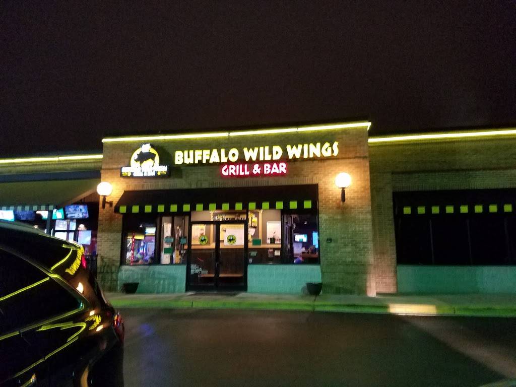 Buffalo Wild Wings | restaurant | 2530 Sardis Rd N, Charlotte, NC 28227, USA | 7048499464 OR +1 704-849-9464