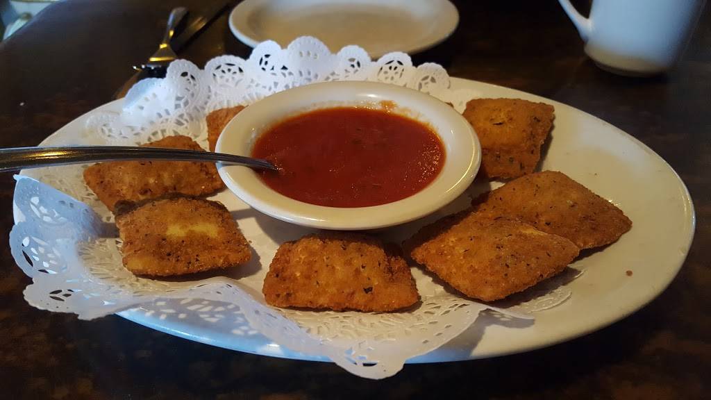 Antonios Pizza And Spaghetti | restaurant | 7401 W Ridgewood Dr, Parma, OH 44129, USA | 4408862511 OR +1 440-886-2511