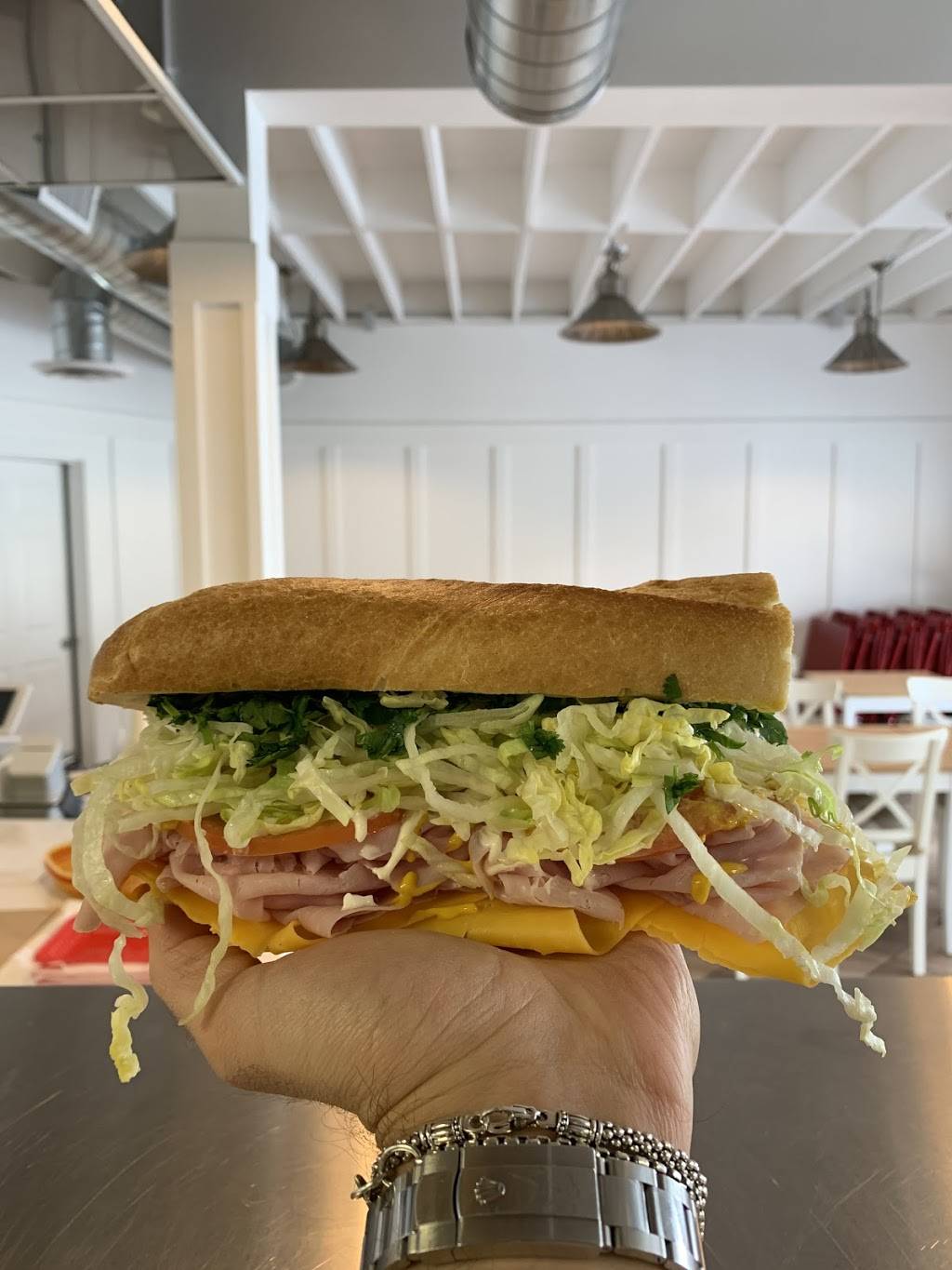 The Sandwich Shoppe | restaurant | 3171 Cahuenga Blvd W, Los Angeles, CA 90068, USA | 3238225171 OR +1 323-822-5171
