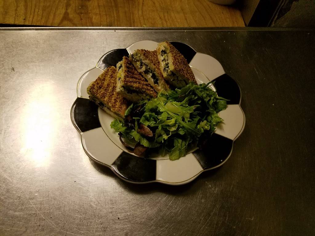 Cafe Kriza | restaurant | 45 Middle Neck Rd, Great Neck, NY 11021, USA | 5168291039 OR +1 516-829-1039