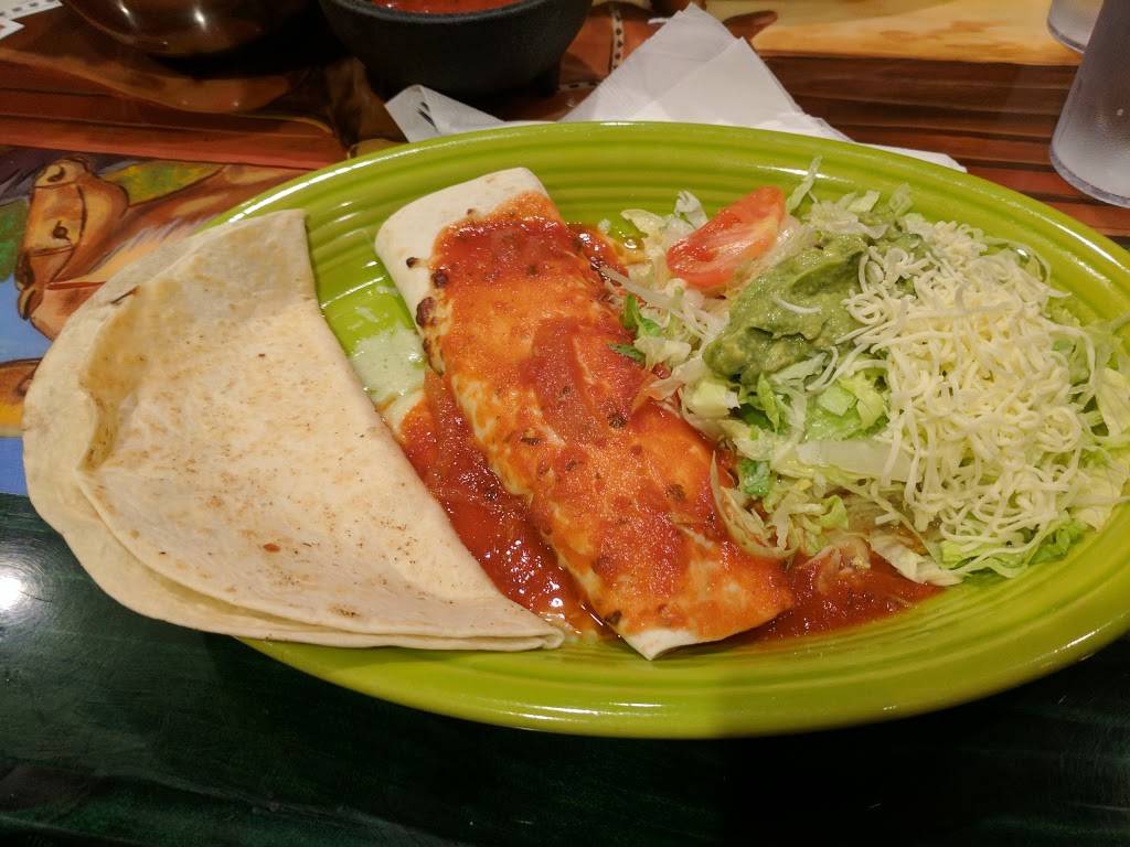 Los Tres Magueyes | restaurant | 10120 Green Level Church Road, Cary, NC 27519, USA | 9192675444 OR +1 919-267-5444