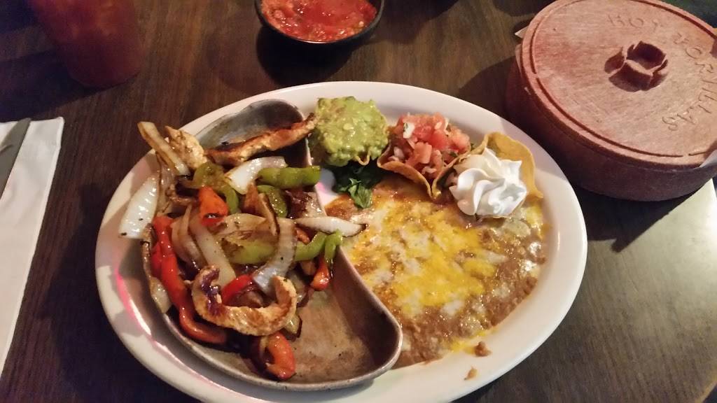 Rodrigos Mexican Restaurant | restaurant | 2681 W La Palma Ave, Anaheim, CA 92801, USA | 7149952661 OR +1 714-995-2661