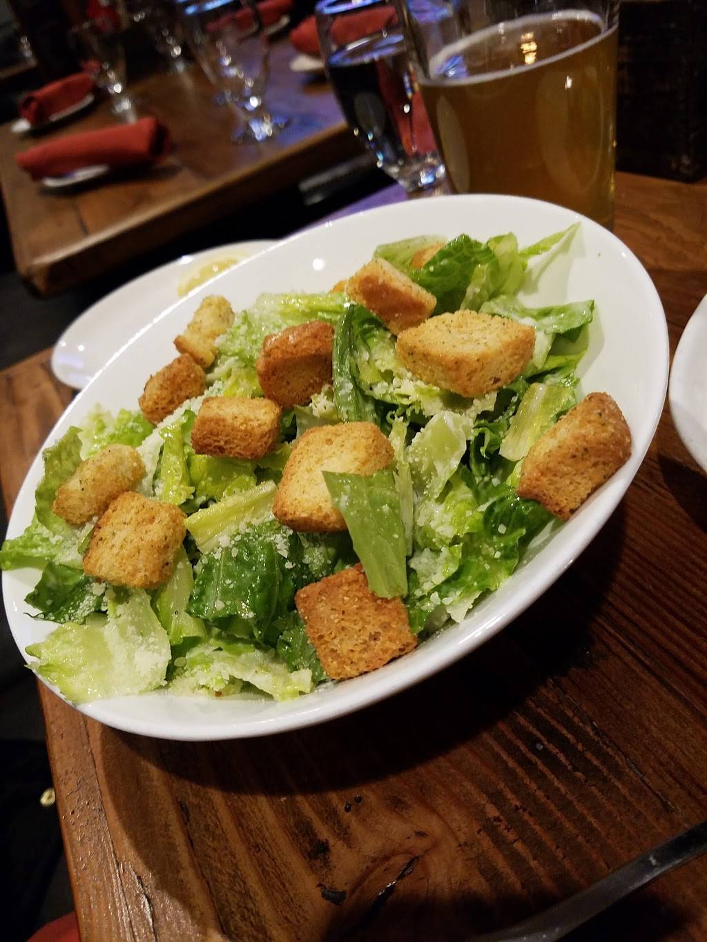 Landmark Public House | restaurant | 772 Adams St, Dorchester, MA 02122, USA | 6179823000 OR +1 617-982-3000