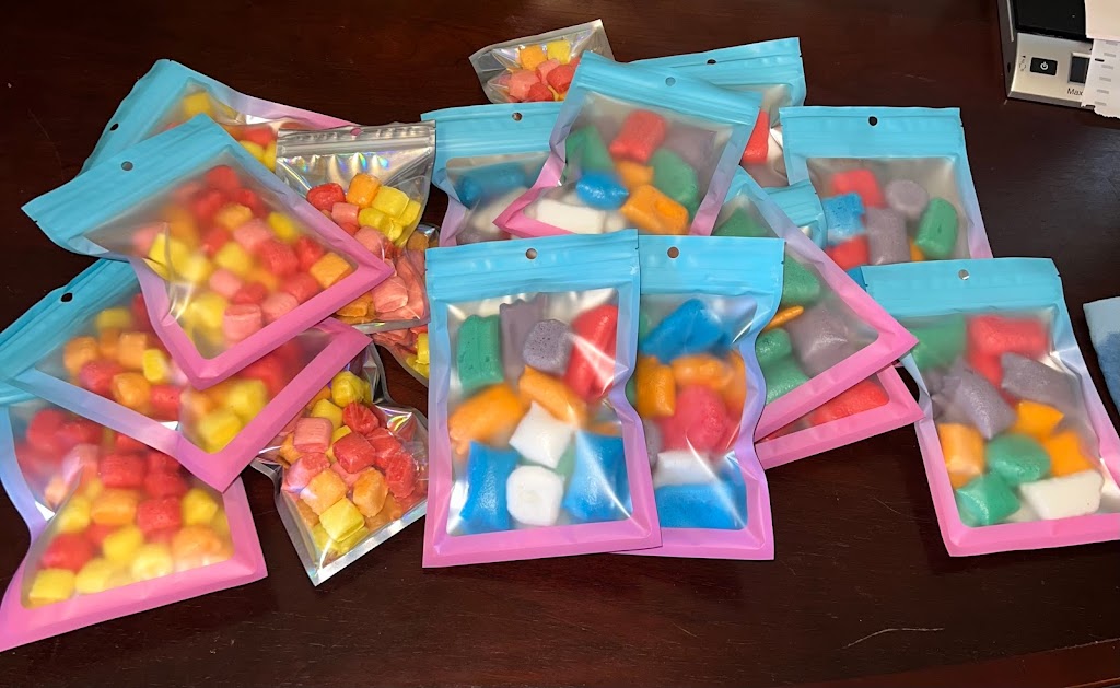 Candieland’s SweetSpot | meal takeaway | N Pine St, DeRidder, LA 70634, USA | 3373757353 OR +1 337-375-7353