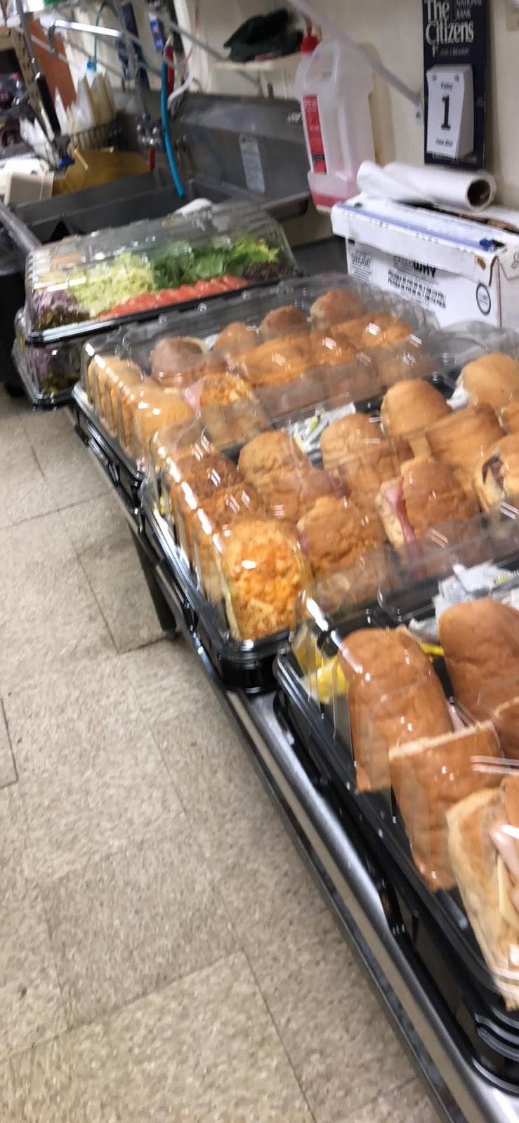 Subway | meal takeaway | 1125 N Lake Ave, Storm Lake, IA 50588, USA | 7127325215 OR +1 712-732-5215