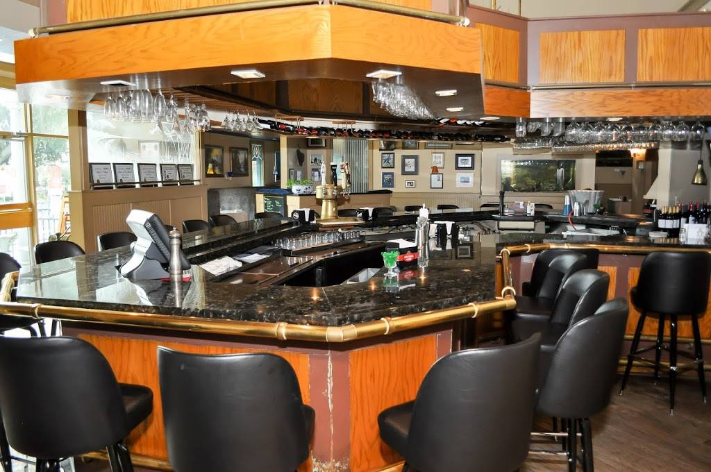 Baxters Restaurant | restaurant | 4919 1st Coast Hwy, Fernandina Beach, FL 32034, USA | 9042774503 OR +1 904-277-4503