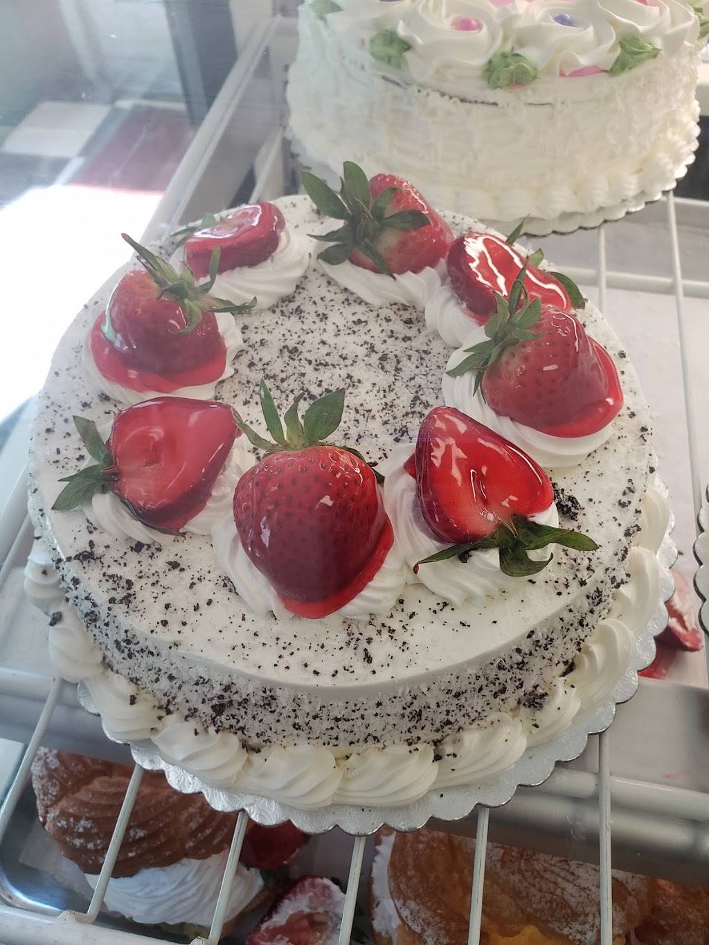 Panadería La Esperanza | restaurant | 5028 Franklin Blvd, Sacramento, CA 95820, USA | 9164550215 OR +1 916-455-0215