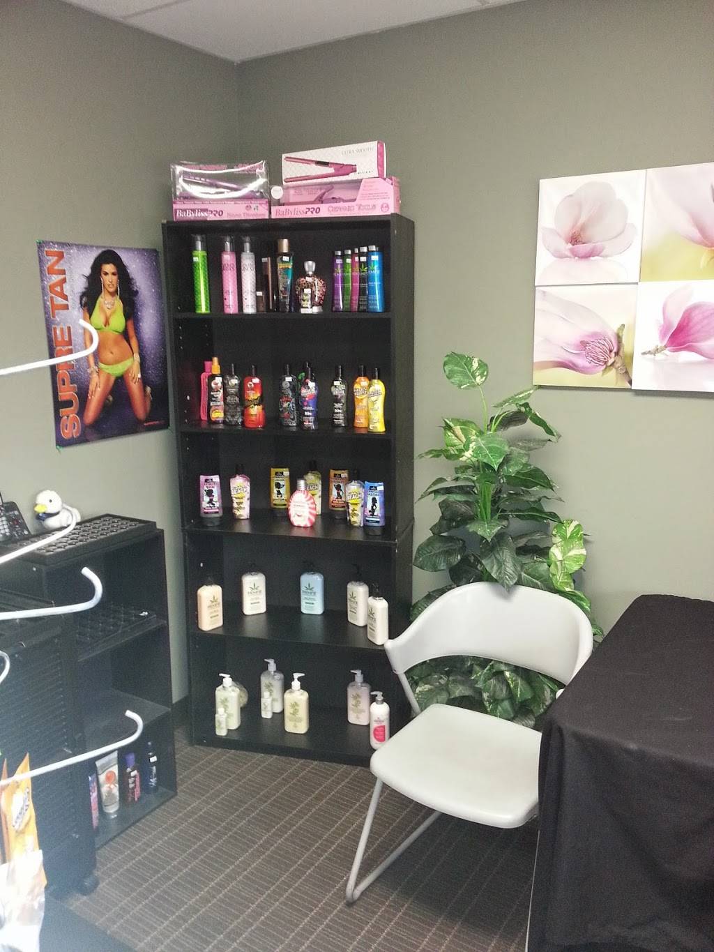 Radiant FX Salon & Day Spa | restaurant | 3808 1st Ave NE, Cedar Rapids, IA 52402, USA | 3195315985 OR +1 319-531-5985
