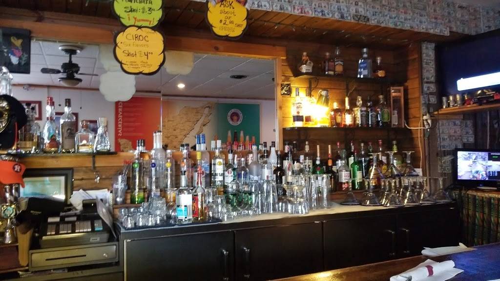 Burrito Bueno | restaurant | 8238 W Appleton Ave, Milwaukee, WI 53218, USA | 4144631588 OR +1 414-463-1588