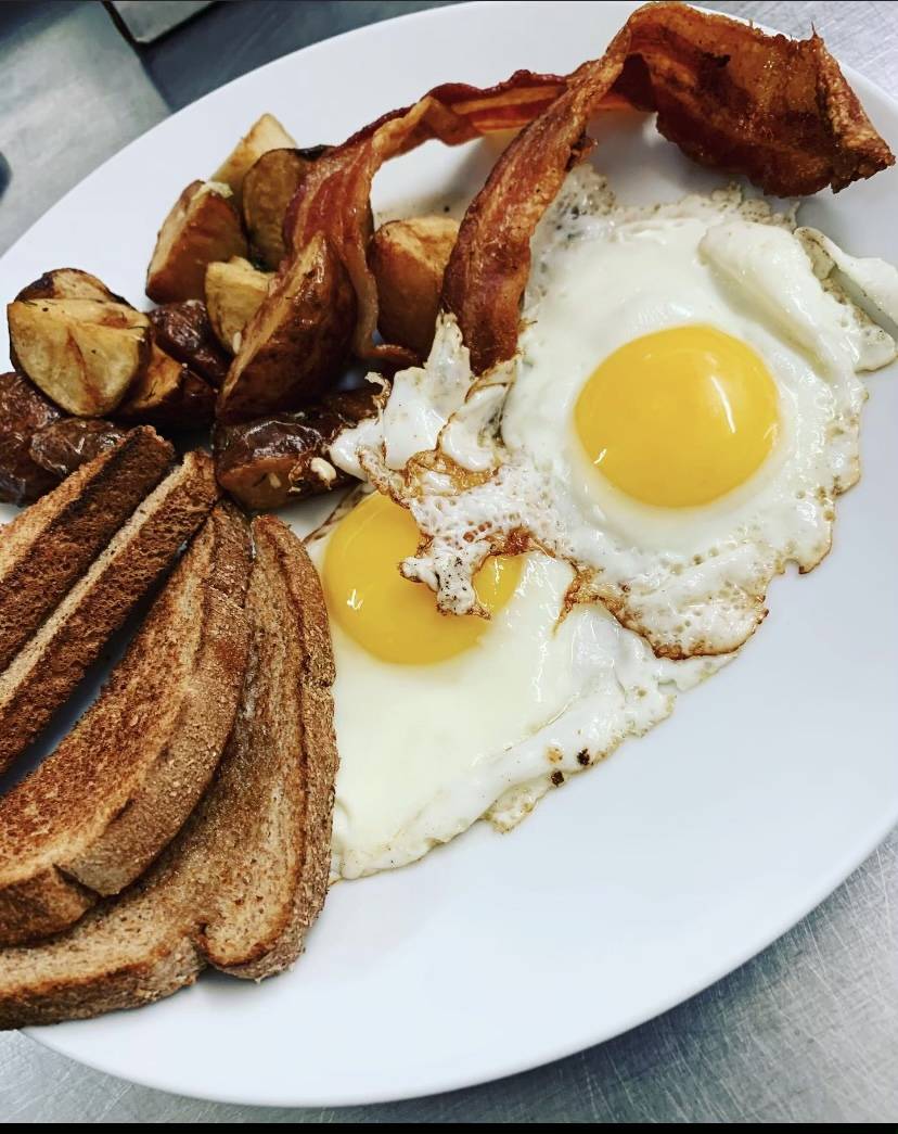 Griddle & Grill | restaurant | 384 S Main St, Sharon, MA 02067, USA | 7817930042 OR +1 781-793-0042