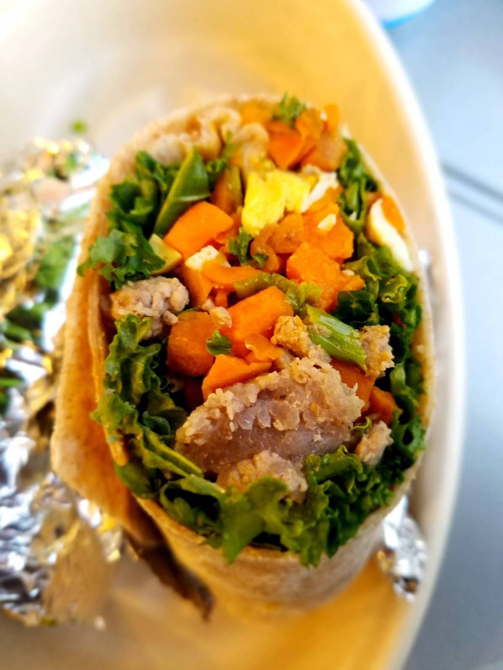 Grabbagreen Food + Juice | restaurant | 9440 W Sahara Ave #180, Las Vegas, NV 89117, USA | 7028249555 OR +1 702-824-9555