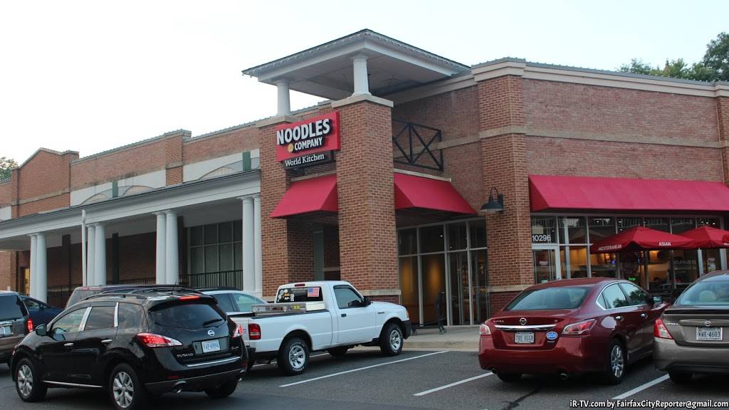 Noodles and Company | restaurant | 10296 Main St, Fairfax, VA 22030, USA | 7032184400 OR +1 703-218-4400
