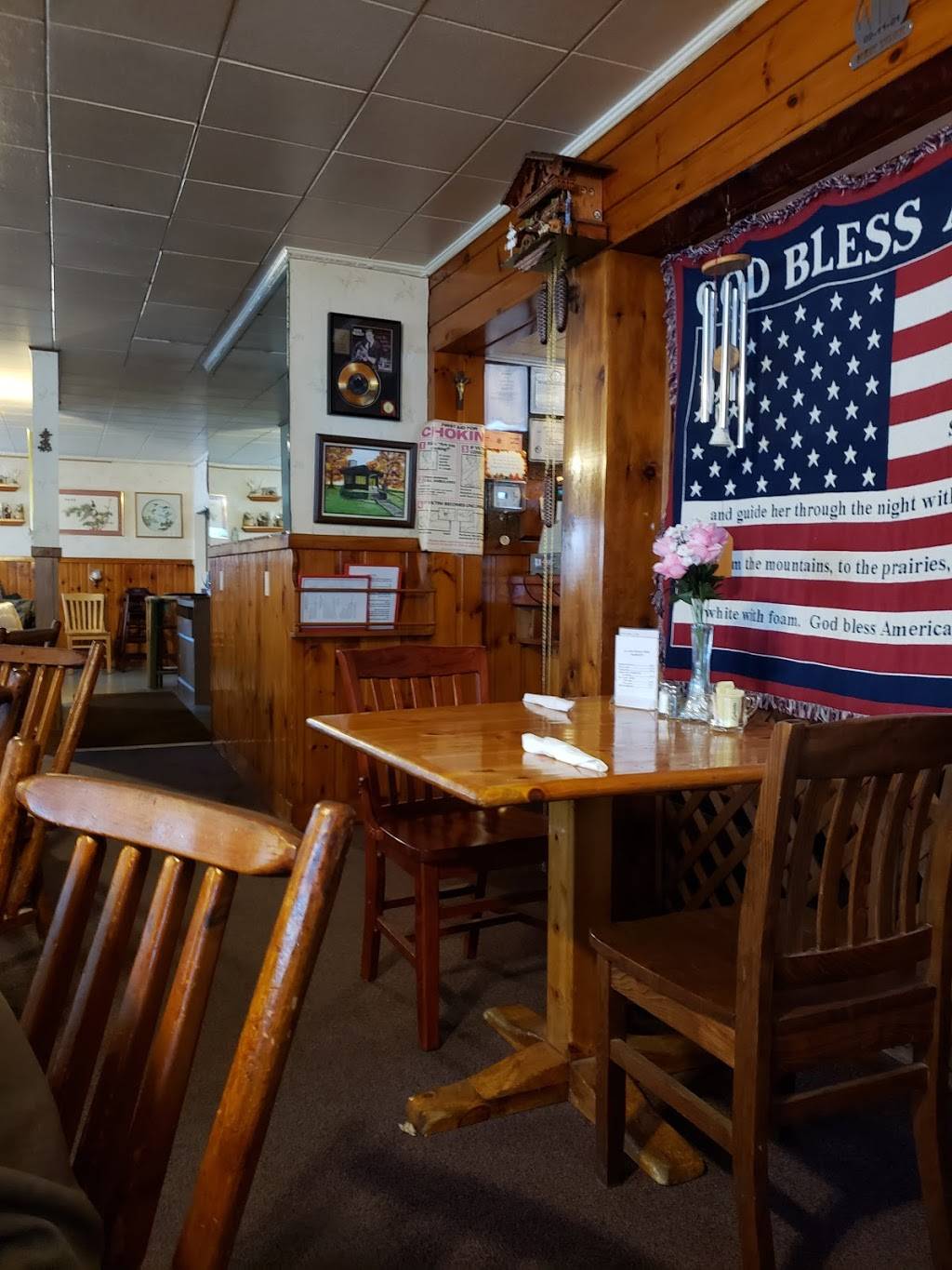 Yee Olde Hickory House | restaurant | 3543 Watkins Rd, Horseheads, NY 14845, USA | 6077392405 OR +1 607-739-2405