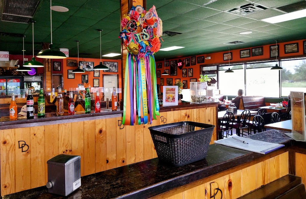 Los Caporales Mexican Restaurant | restaurant | 4000 N Grandview Ave, Odessa, TX 79762, USA | 4323661445 OR +1 432-366-1445